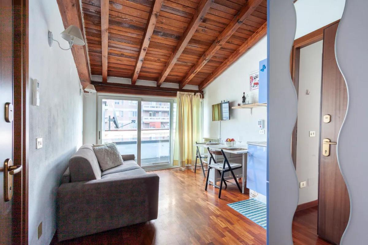 Civico288-Romantic Attic Near Ieo-Bocconi-F Prada Apartman Milánó Kültér fotó